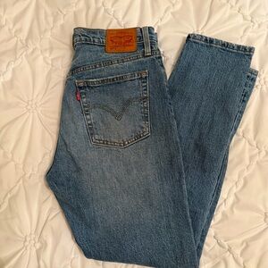 Levi's Classic Light Blue Straight Jeans